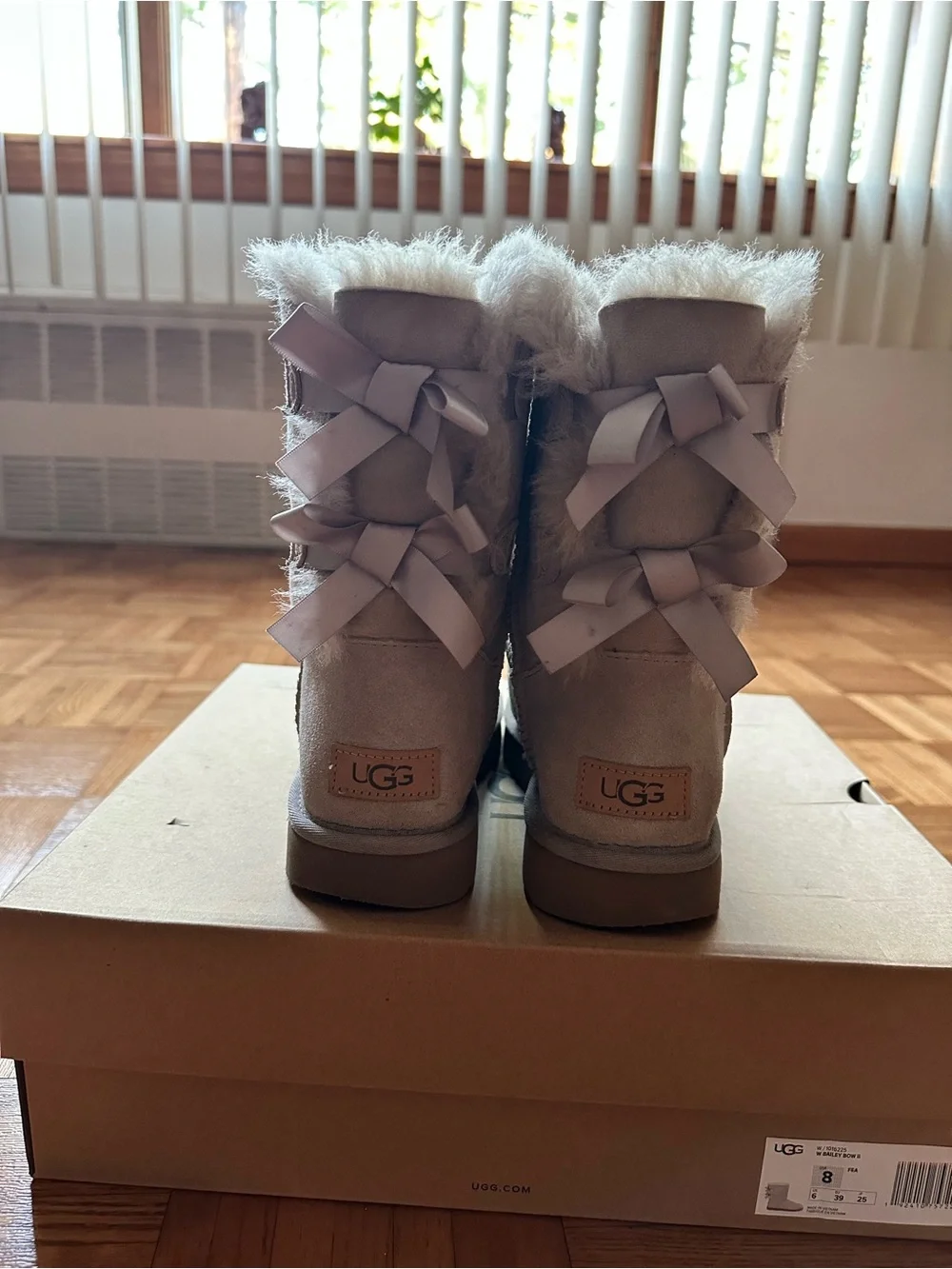 UGG Bailey Bow II Boot - Women’s Size 8